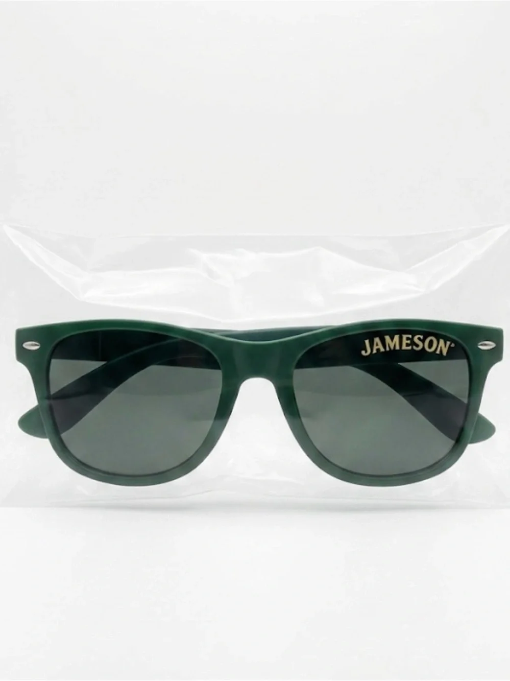 NWT Jameson Irish Whiskey Green Wayfarer Sunglasses Unisex - New in Packaging